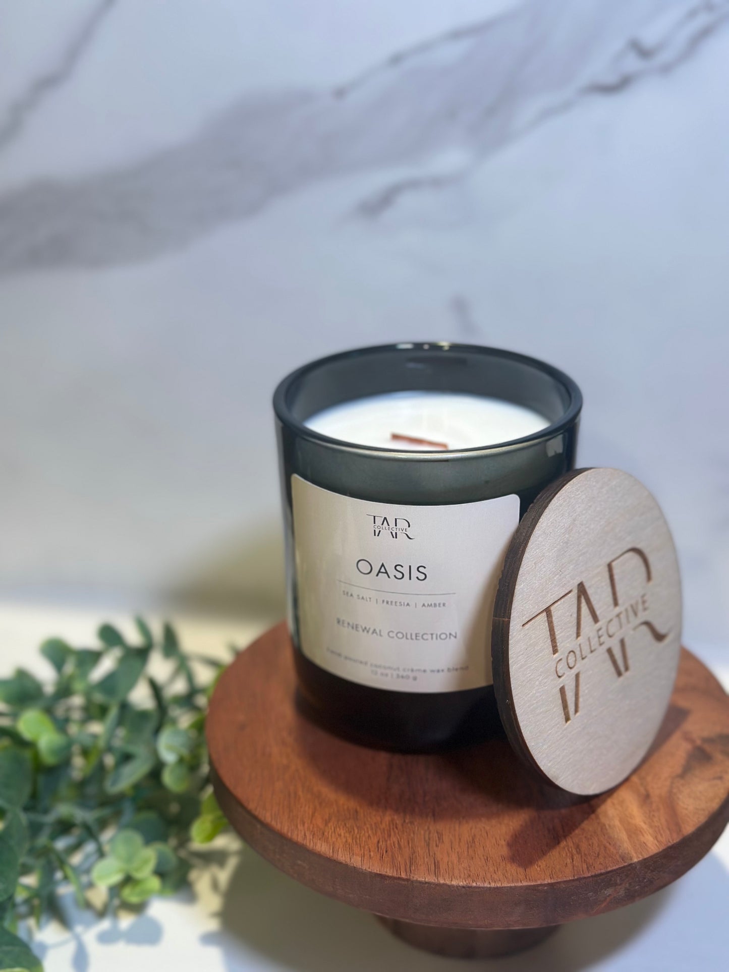 Oasis 12 oz Candle